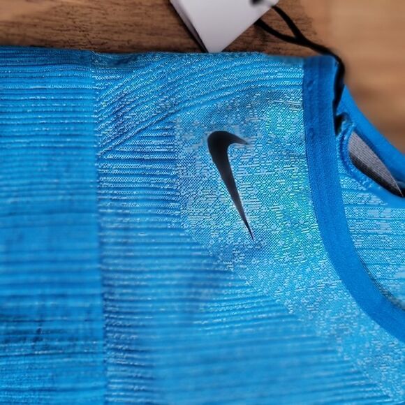 Nike Tech Pack City Ready Flyknit Sports Bra Blue Black Removable Pads Dri-Fit - Picture 5 of 8